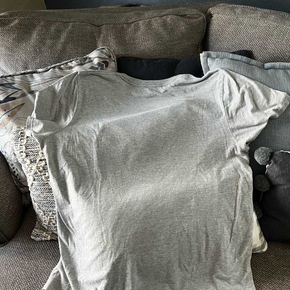 Nickelodeon Gray T-Shirt with Teenage Mutant Ninja Turtles​ - Picture 3 of 4